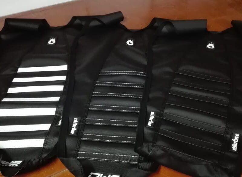 Husqvarna 701 Seatcover